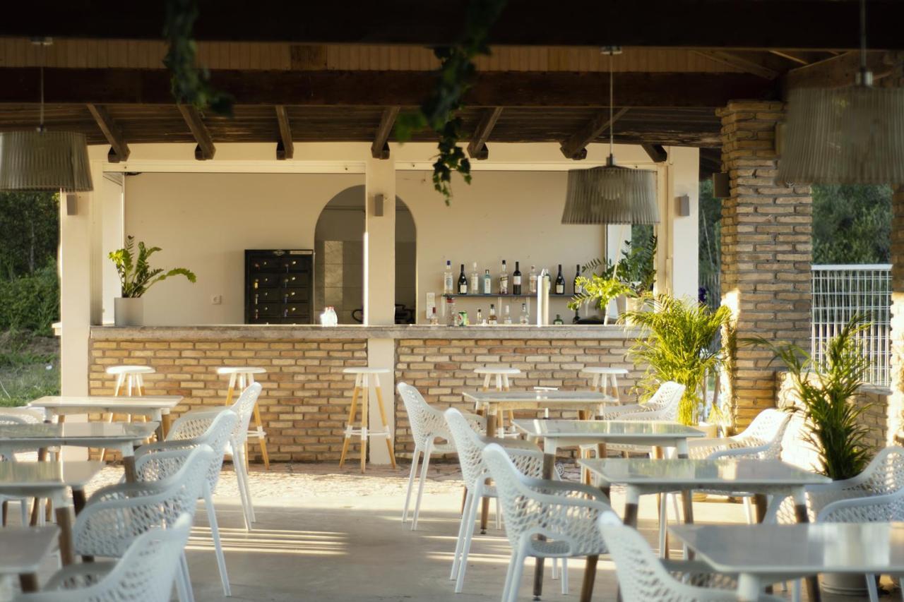 Parakladi Seaside Retreat Melíkia Exterior foto
